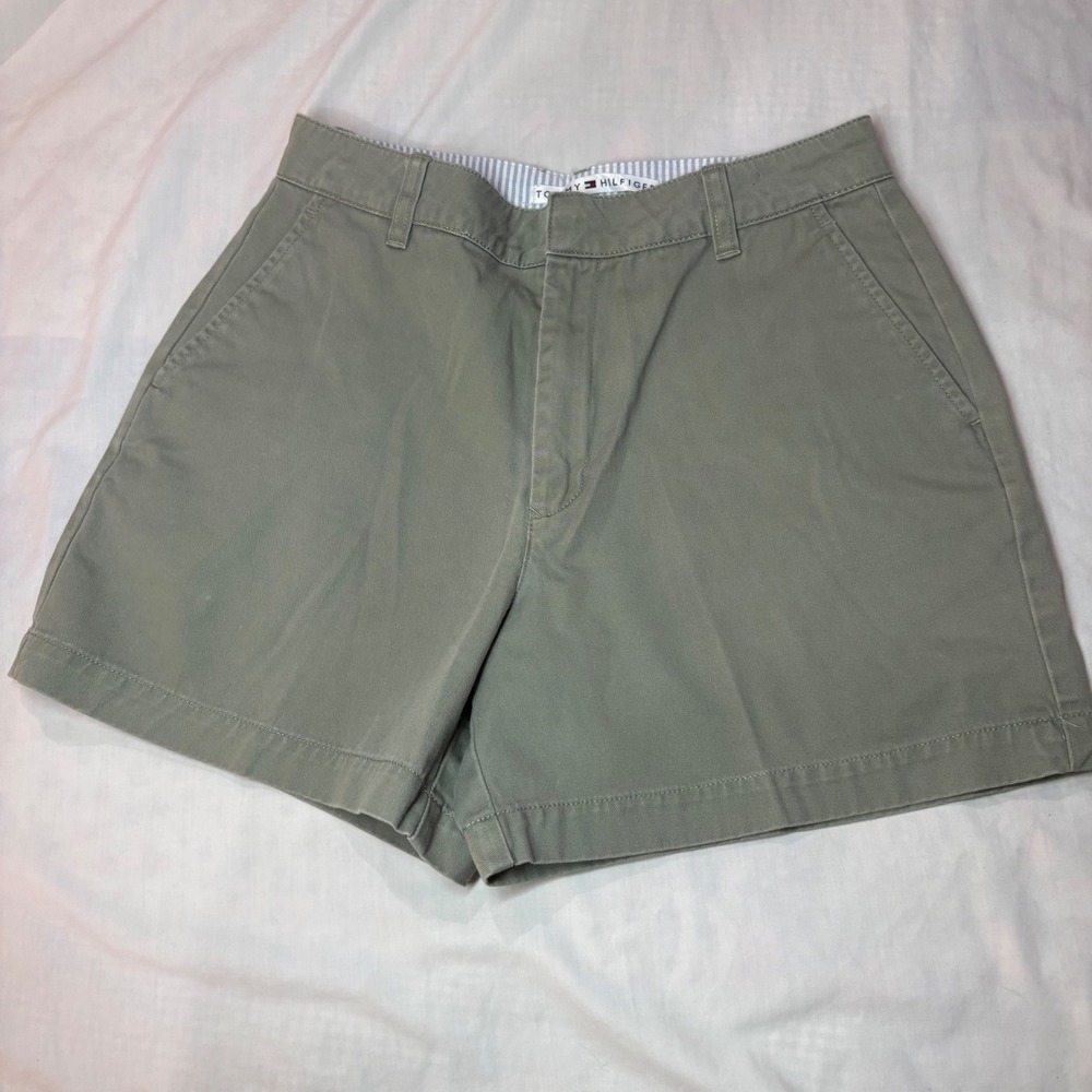 Tommy Hilfiger Womens Olive Green Chino Shorts Size 4 Mid Rise Cotton Twill